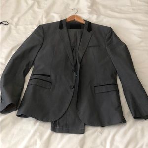 Zara Men’s Suit